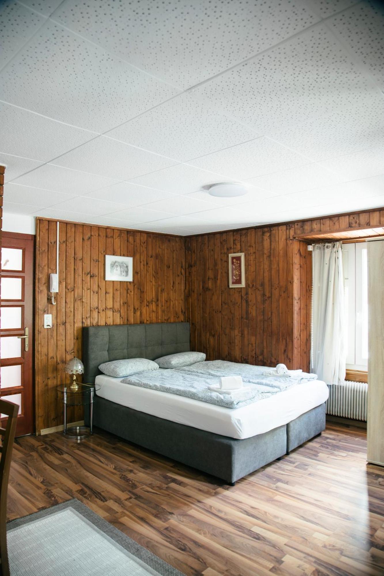 Au Bord Du Lac Därligen エクステリア 写真